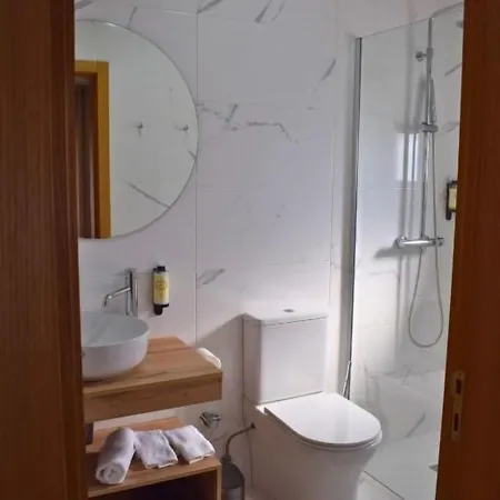 Casa Da Portela By Regalenga Alojamento de Acomodação e Pequeno-almoço 4*